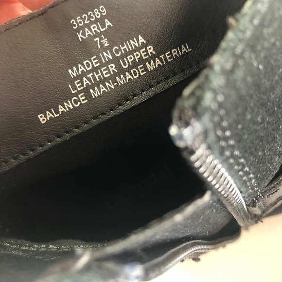 Bjorndal ‘Karla’ Suede Ankle Bootie - Picture 11 of 15